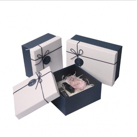 Fashion Handmade Cardboard Lid And Base Custom Gift box 